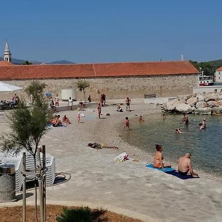 Sea View Apartment Near The Beach S2-Jelsa Center 外观 照片